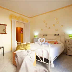  Bed & Breakfast Lety Italia